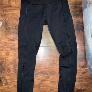Black lululemon leggings
